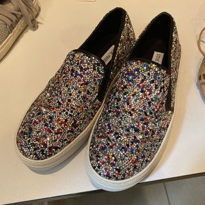 rhinestone steve maddens slip one